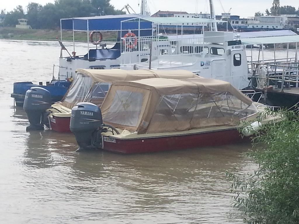 Pensiunea Cristal Tulcea Bagian luar foto